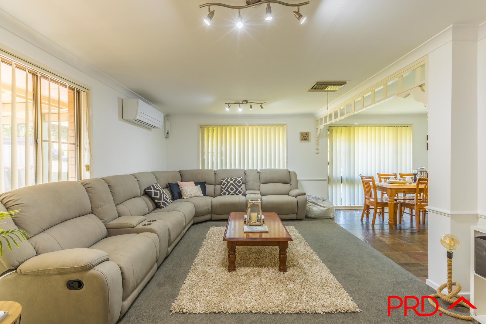 13 Eucalypt Avenue TAMWORTH 5