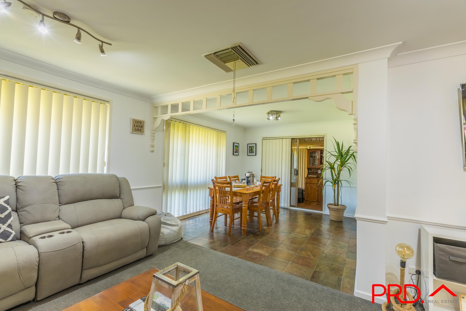 13 Eucalypt Avenue TAMWORTH 6