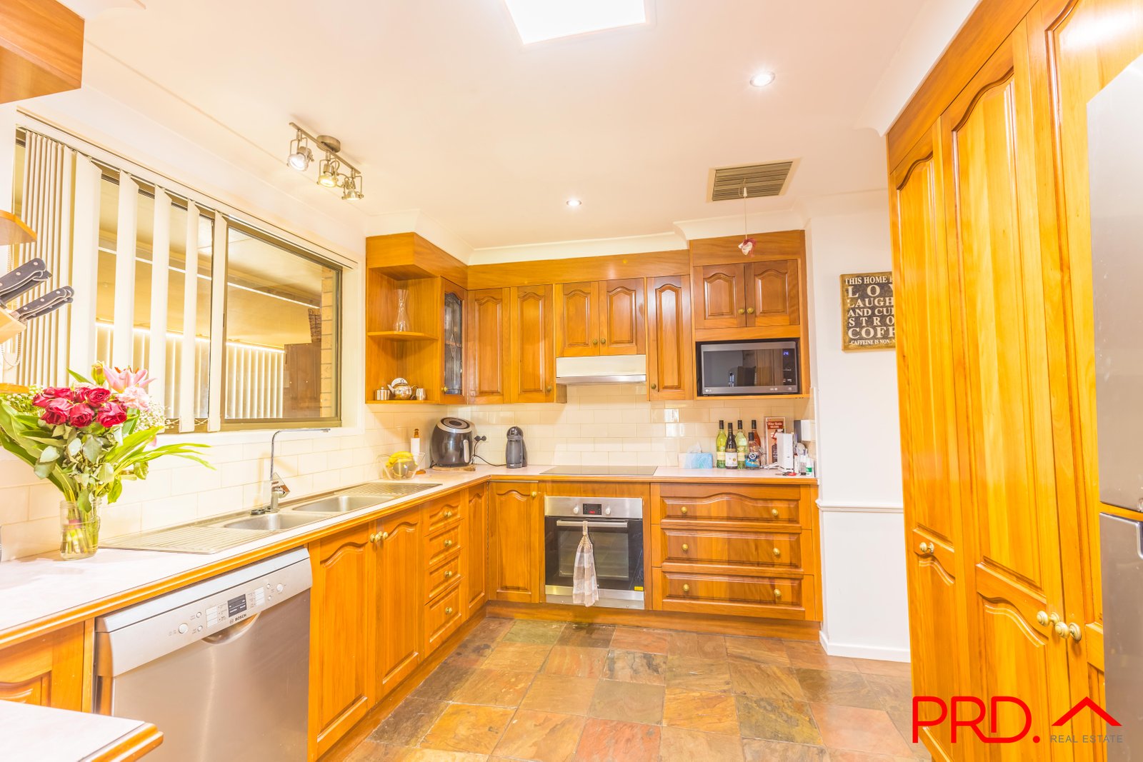 13 Eucalypt Avenue TAMWORTH 8