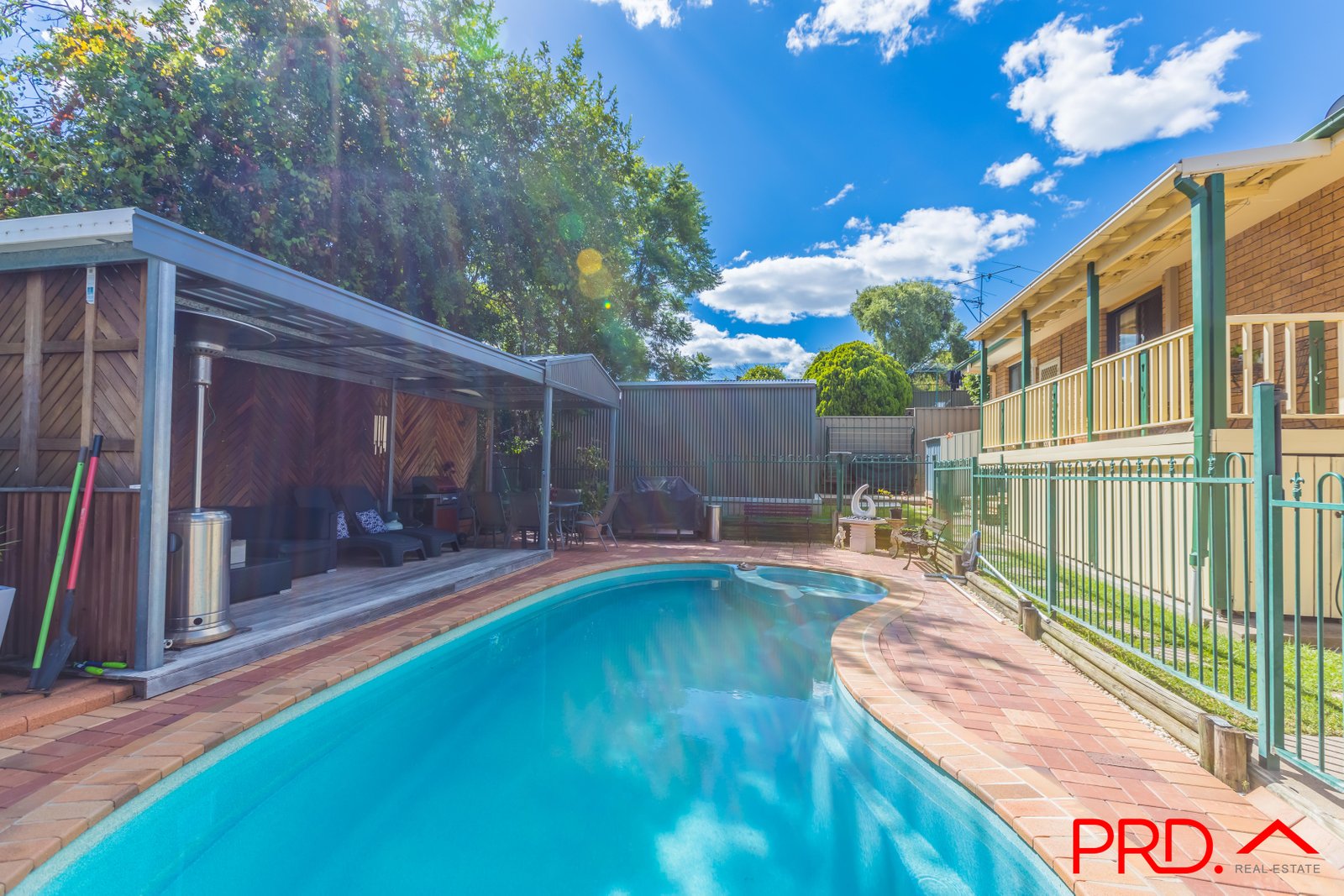 13 Eucalypt Avenue TAMWORTH 24