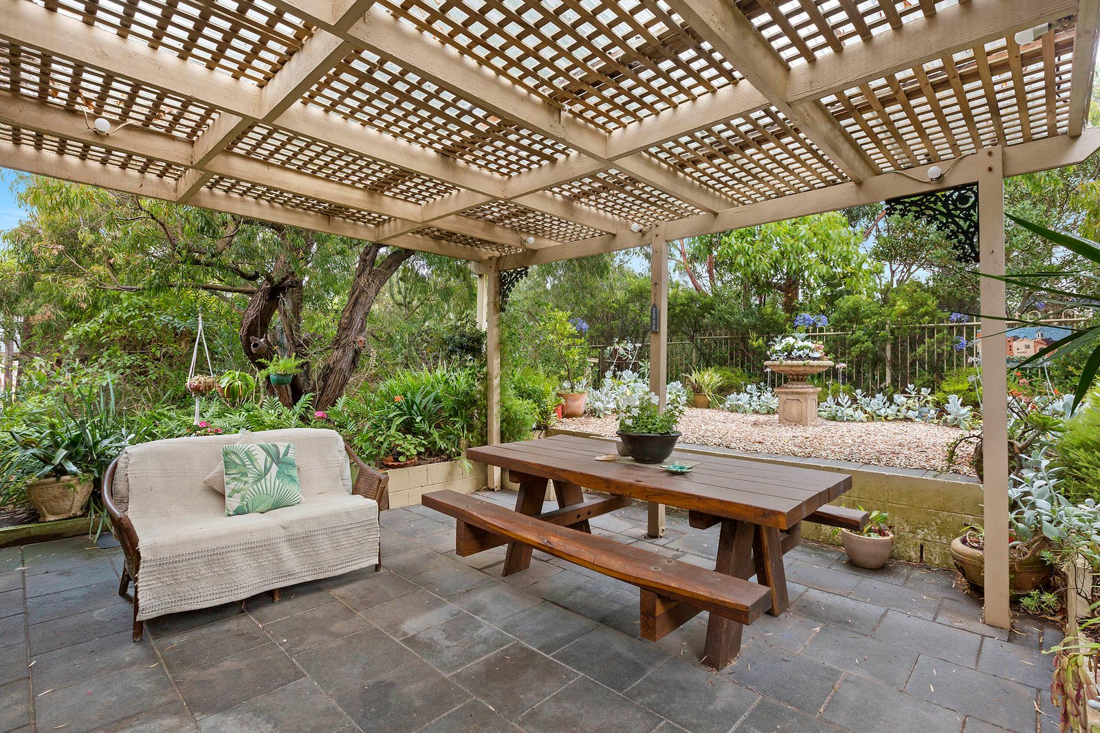 Real Estate and Property in 13 Exeter Close, Sorrento, VIC