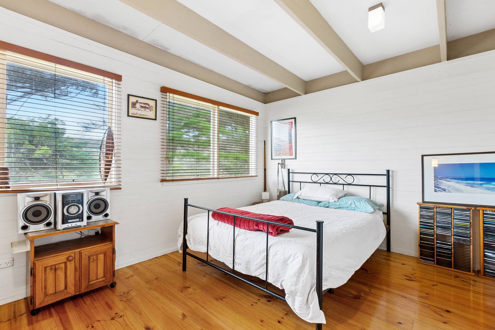 Real Estate and Property in 13 Exeter Close, Sorrento, VIC