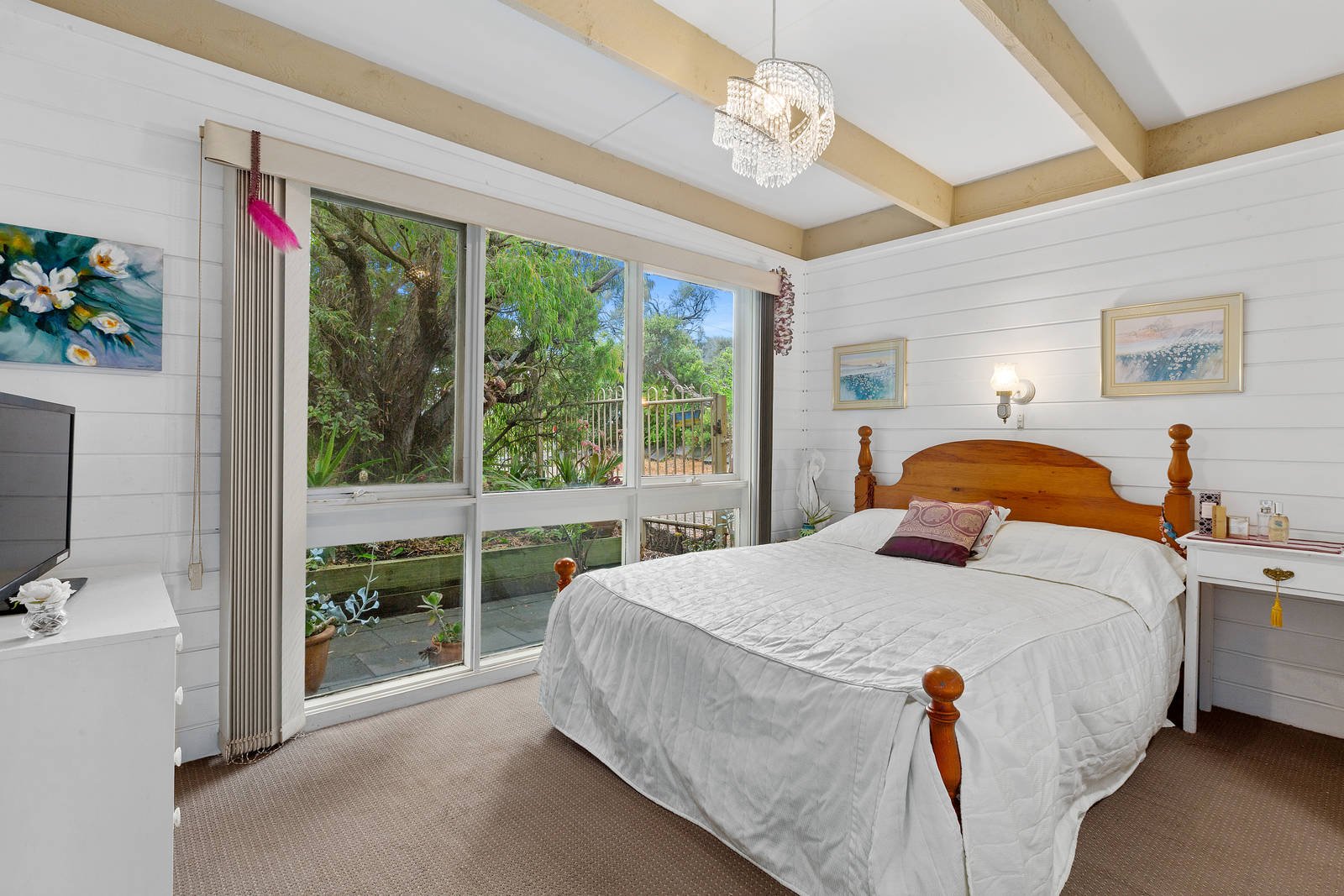 Real Estate and Property in 13 Exeter Close, Sorrento, VIC