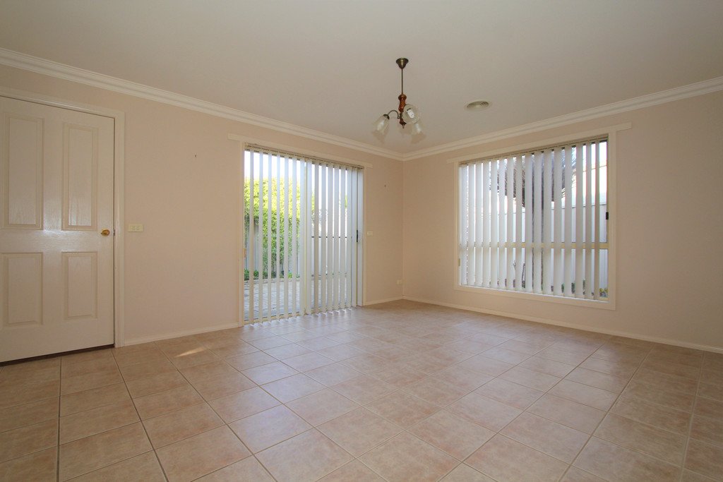 13 Falcon Drive INVERMAY PARK 5