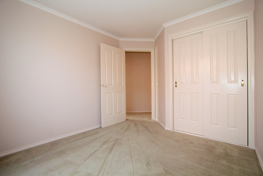 13 Falcon Drive INVERMAY PARK 7