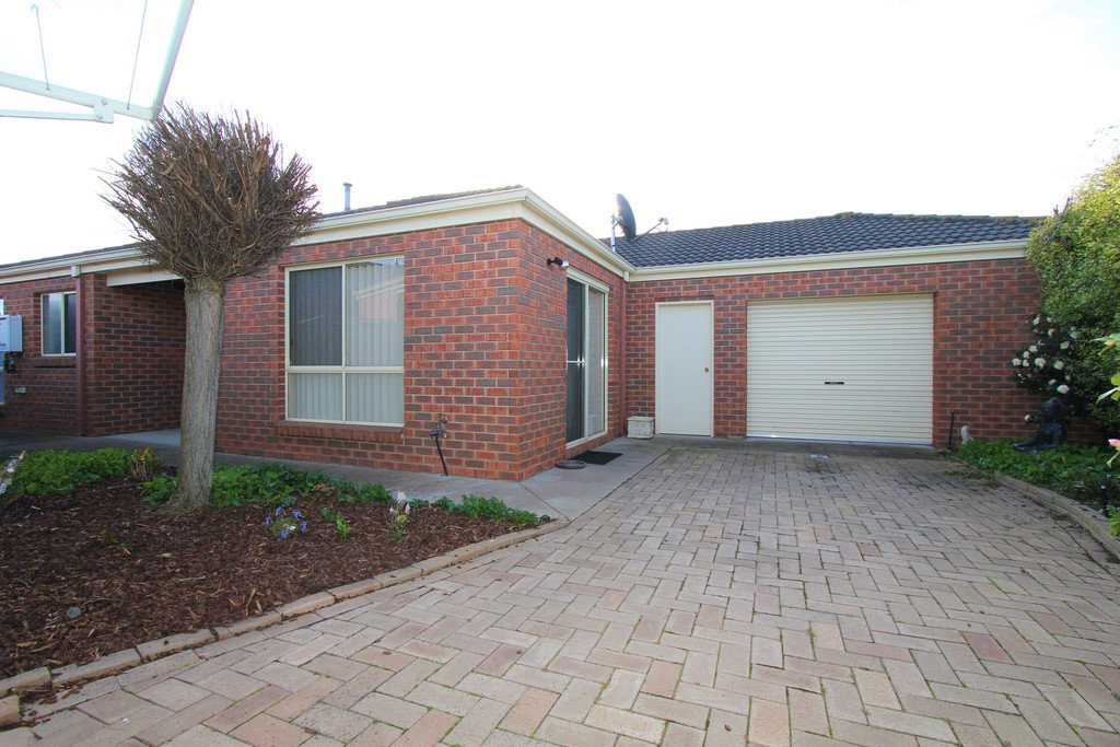 13 Falcon Drive INVERMAY PARK 14