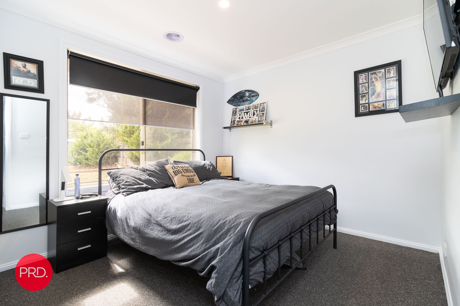 13 Falconer Place BUNGENDORE 10