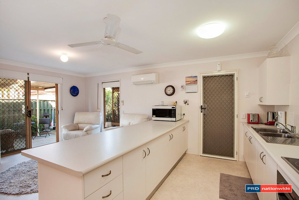 1/3 Felicia Court BURLEIGH WATERS 4