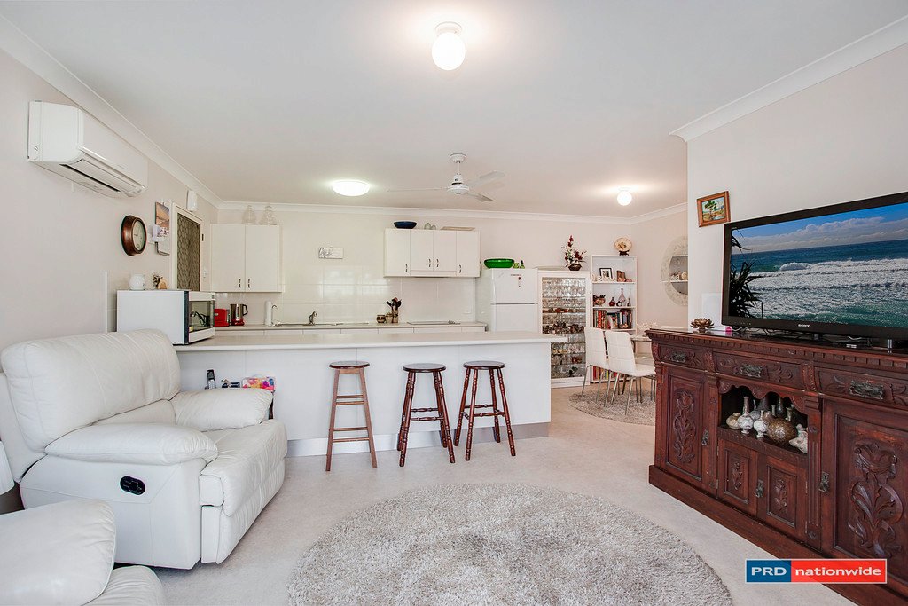 1/3 Felicia Court BURLEIGH WATERS 5