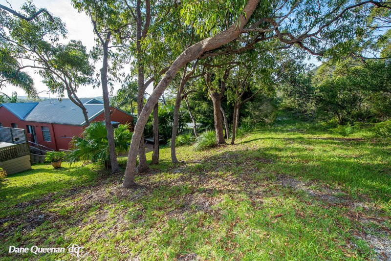 13 Flannel Flower Fairway SHOAL BAY 16