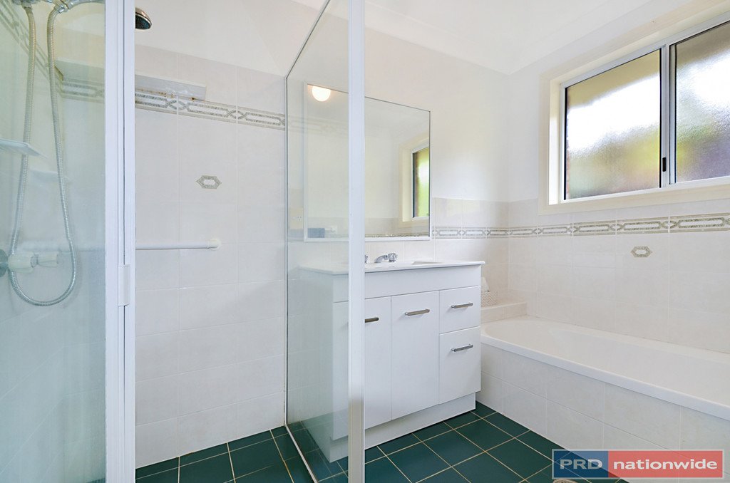 13 Flinders Drive LAURIETON 4
