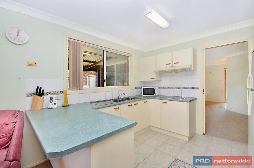 13 Flinders Drive LAURIETON 6