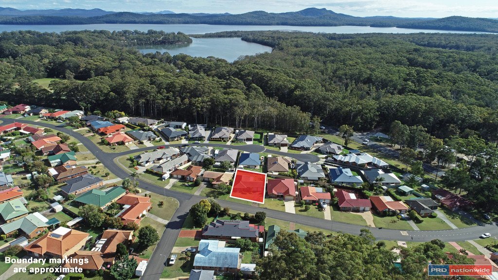 13 Flinders Drive LAURIETON 8