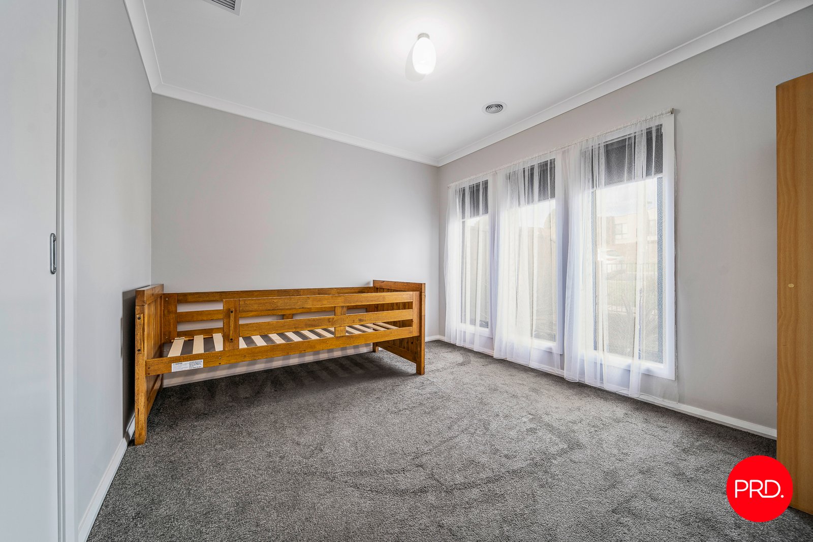 13 Friswell Avenue FLORA HILL 11