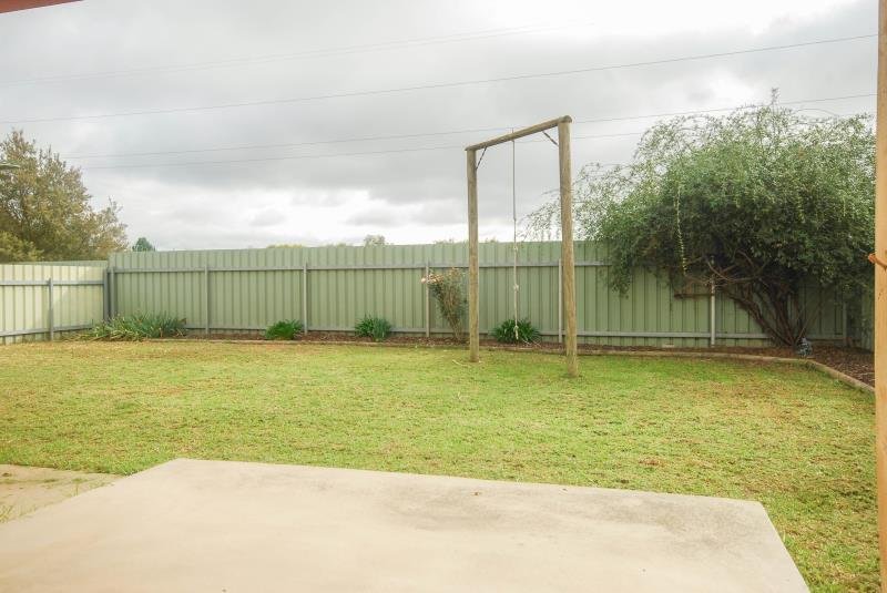 13 Girraween Mews GLENFIELD PARK 6