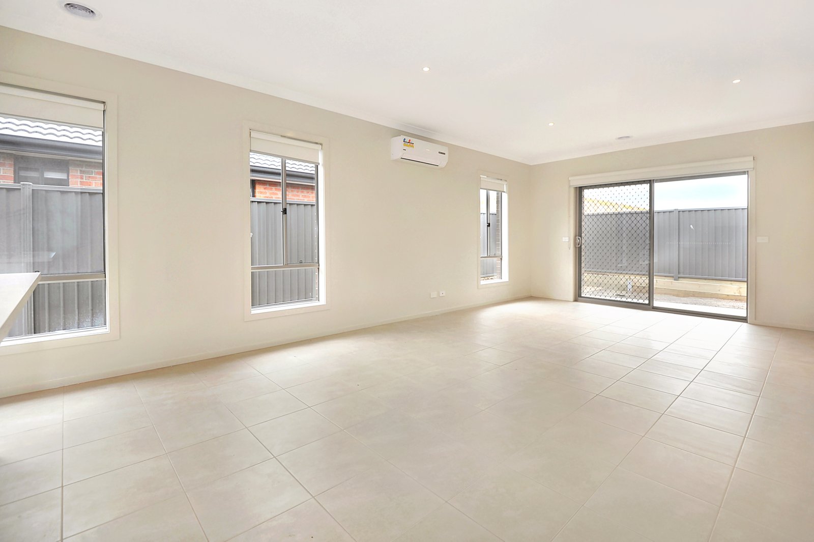 Gallery: 13 Gitsham Street