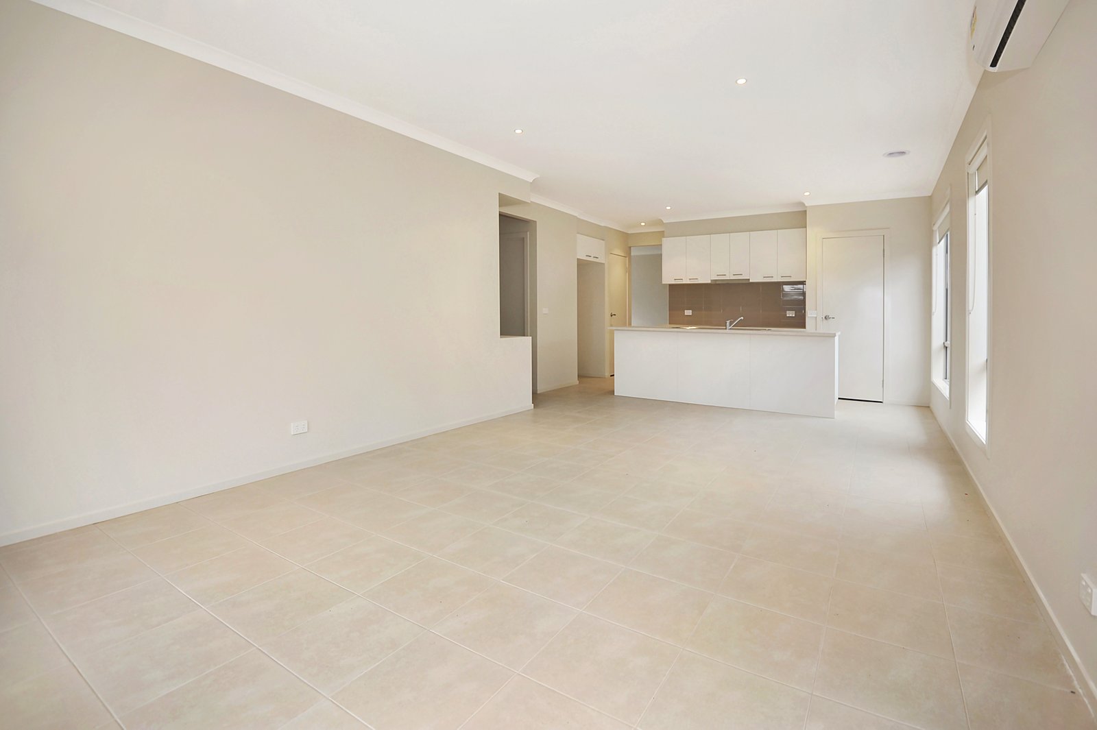 Gallery: 13 Gitsham Street