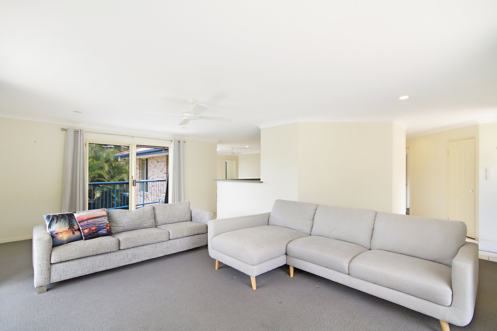 13 Glen Ayr Drive BANORA POINT 2