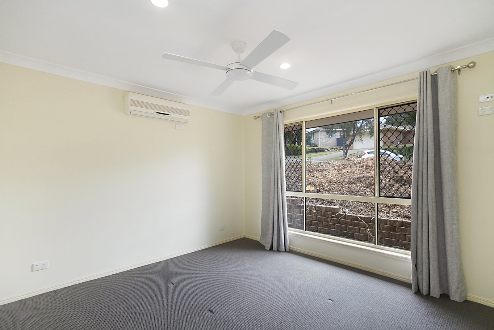 13 Glen Ayr Drive BANORA POINT 5