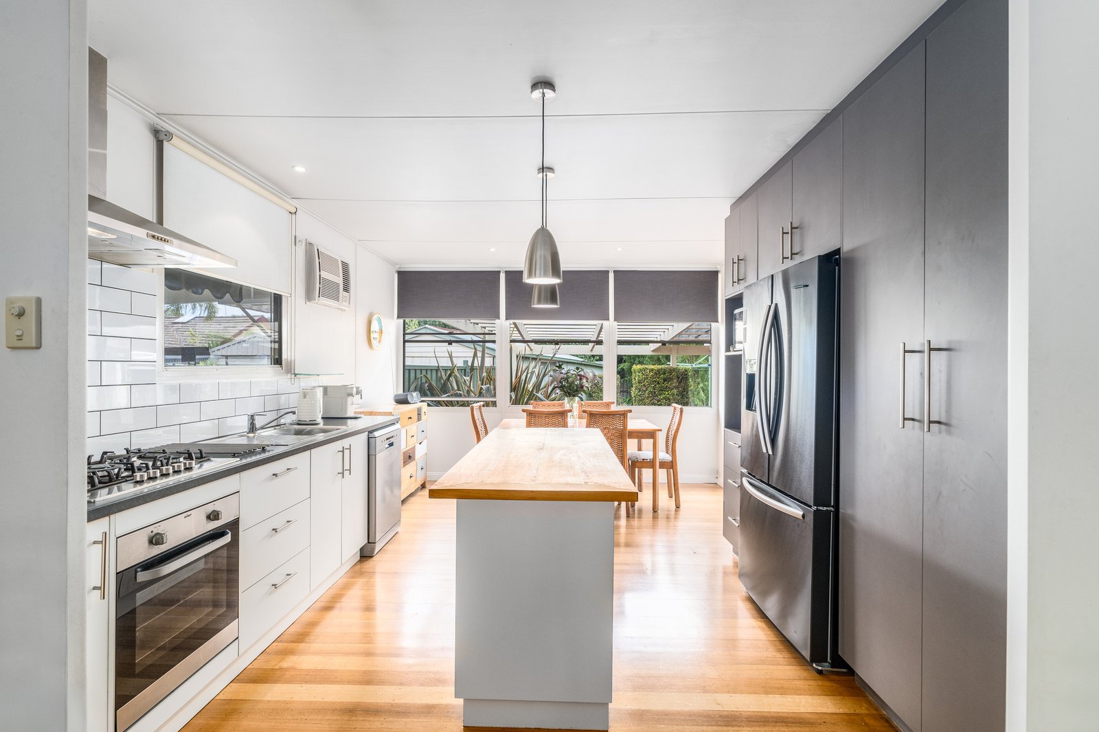 Gallery: 13 Glenelg Avenue