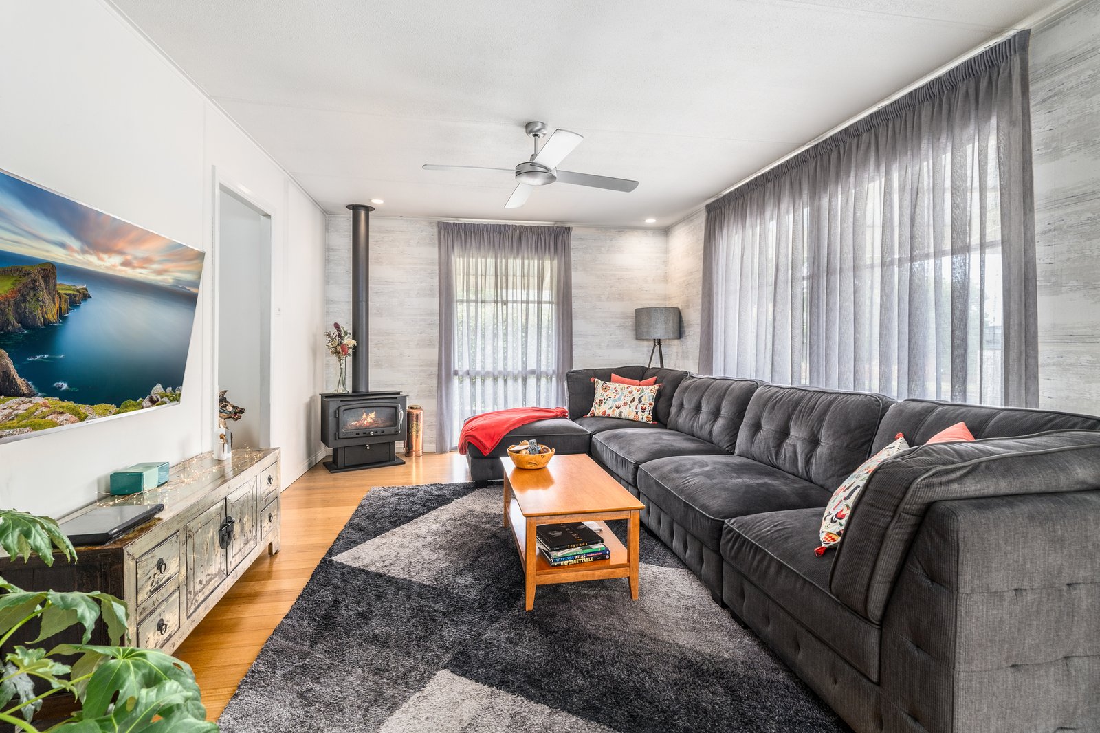 Gallery: 13 Glenelg Avenue