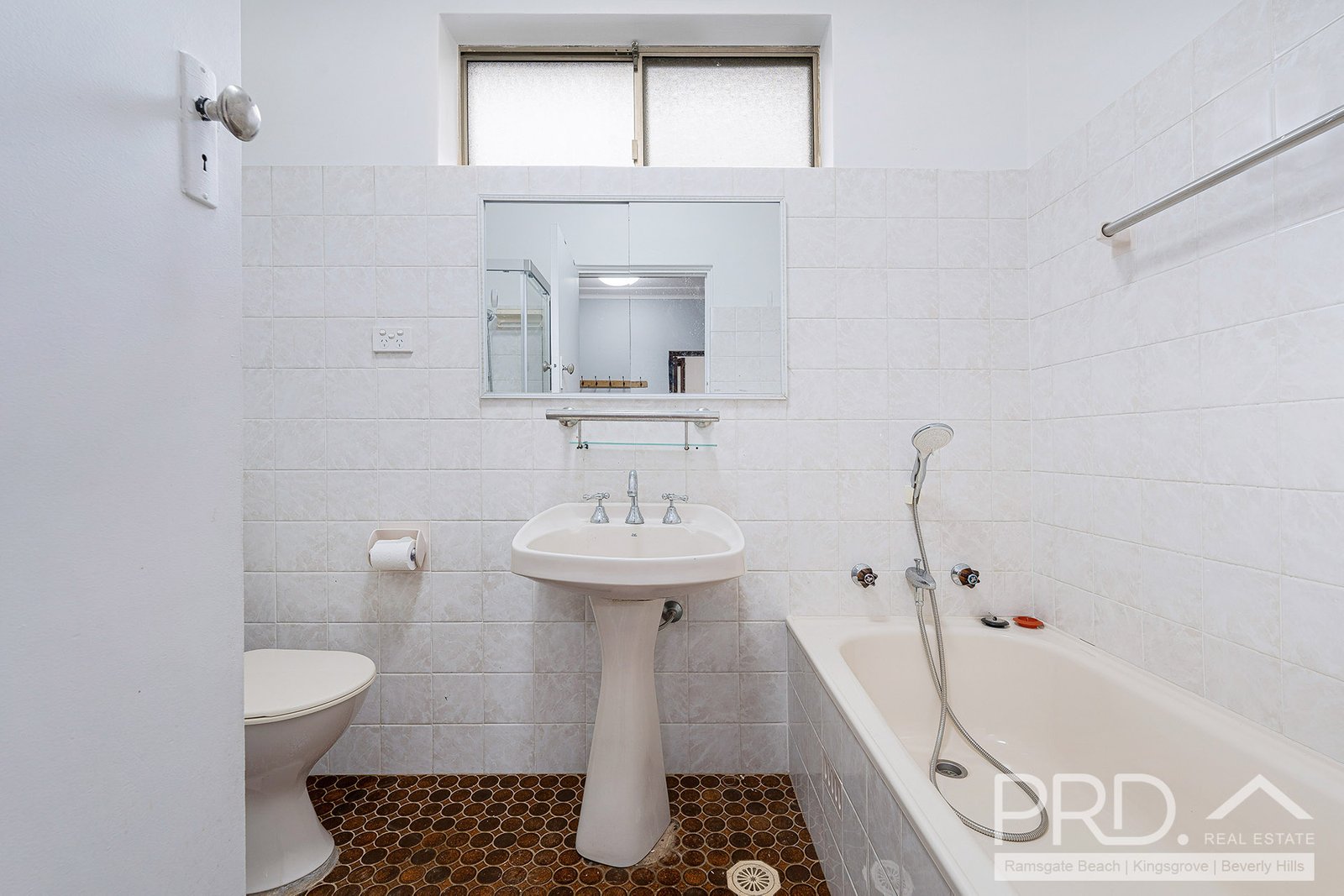 13 Glenwall Street KINGSGROVE 5