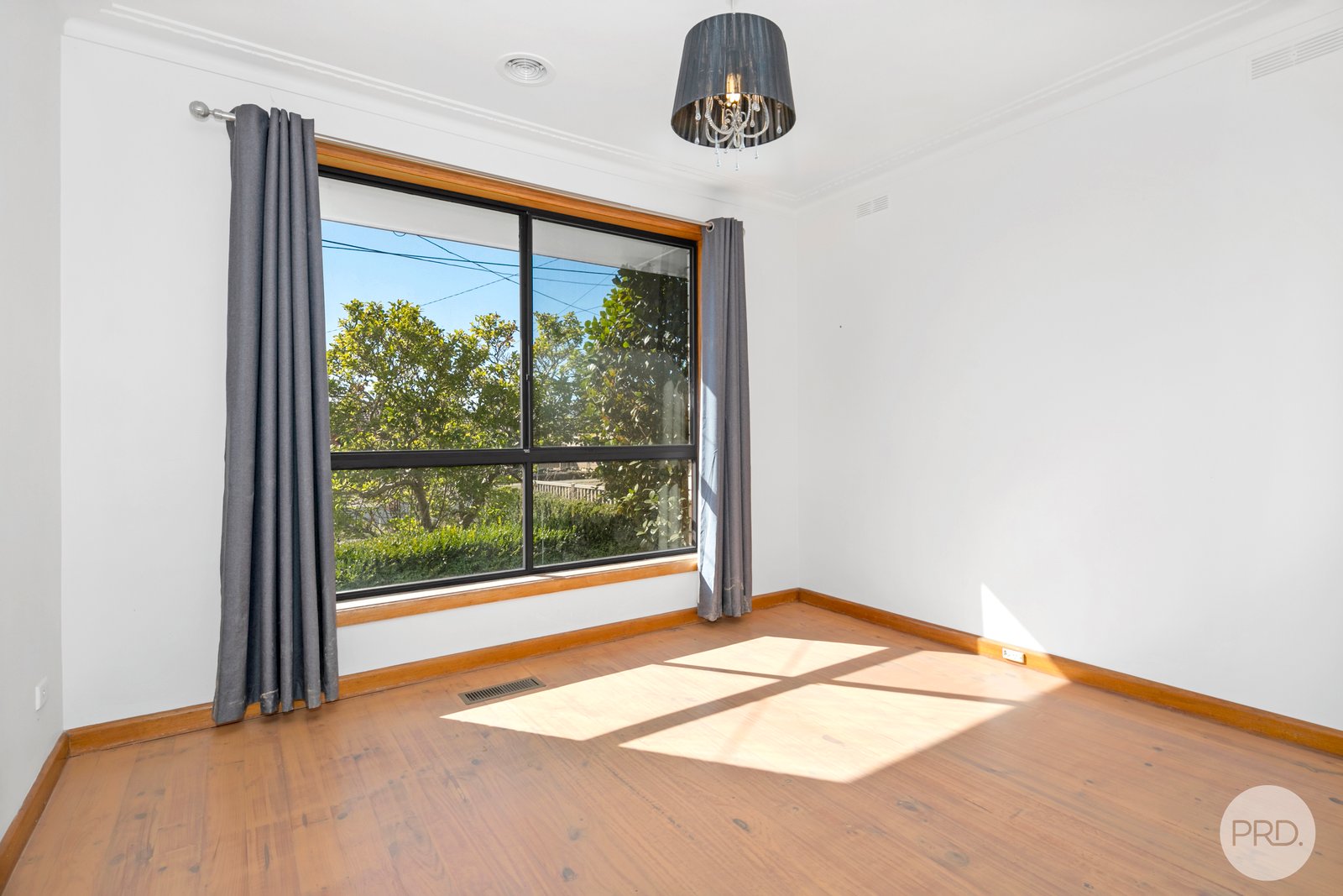 13 Godwin Street WENDOUREE 7