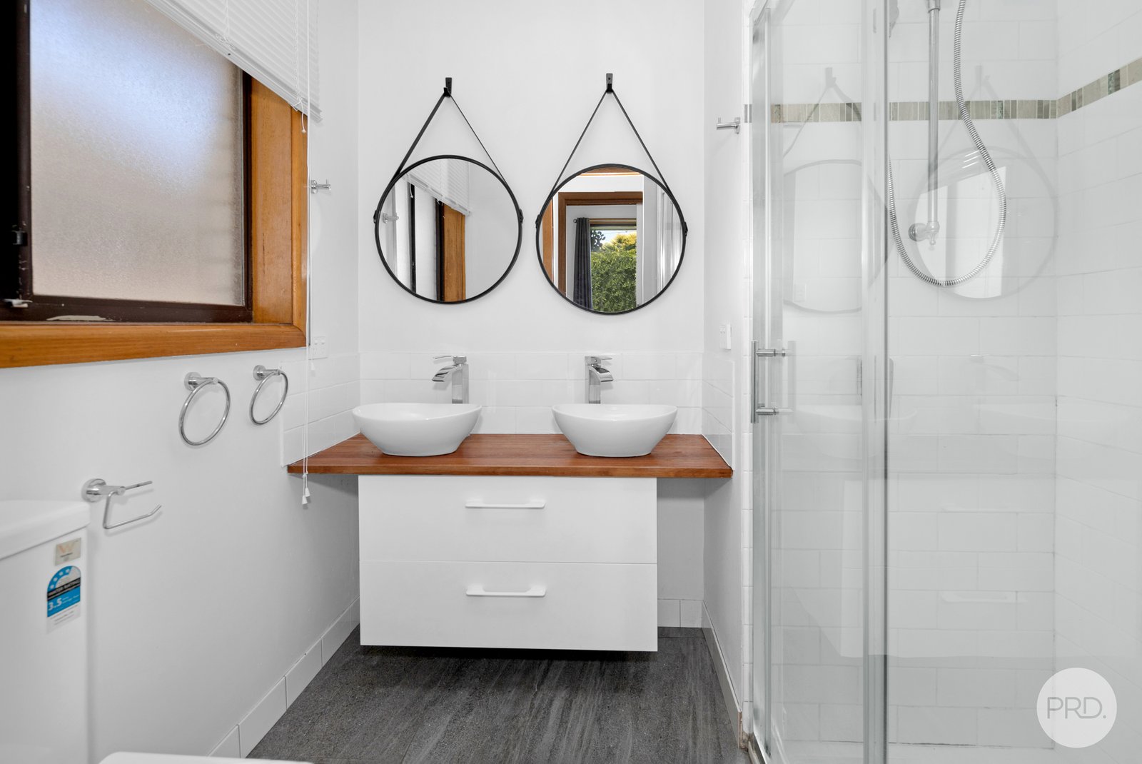 13 Godwin Street WENDOUREE 8