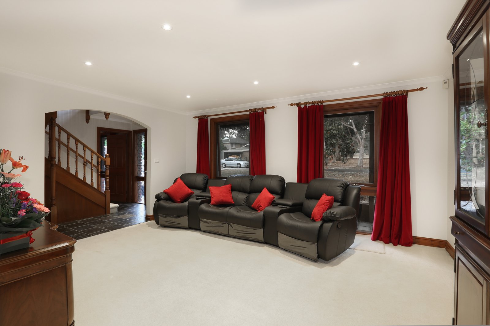 Gallery: 13 Golf Links Crescent