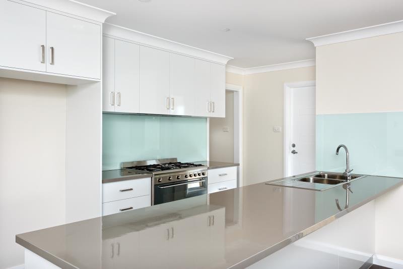 13 Goonawarra Street GOBBAGOMBALIN 3