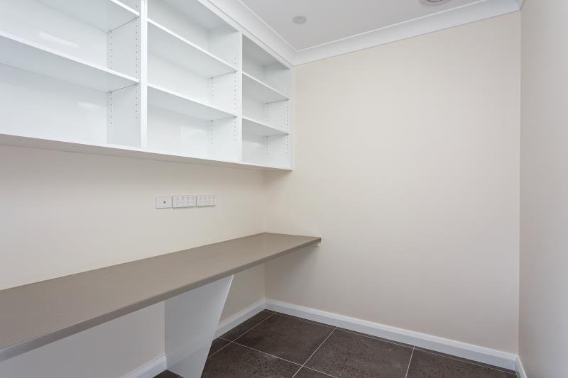 13 Goonawarra Street GOBBAGOMBALIN 7