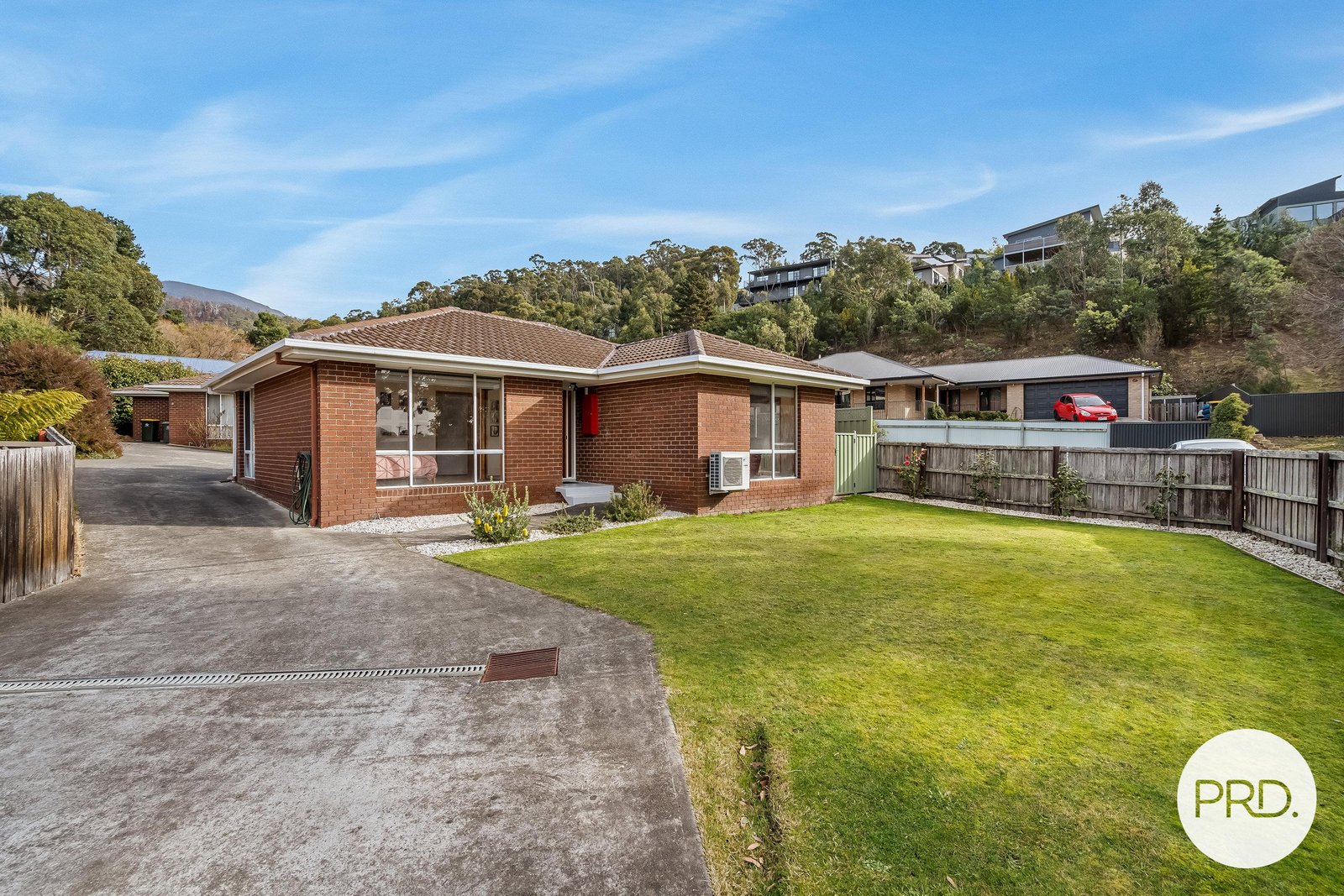 1/3 Grace Court GLENORCHY 4