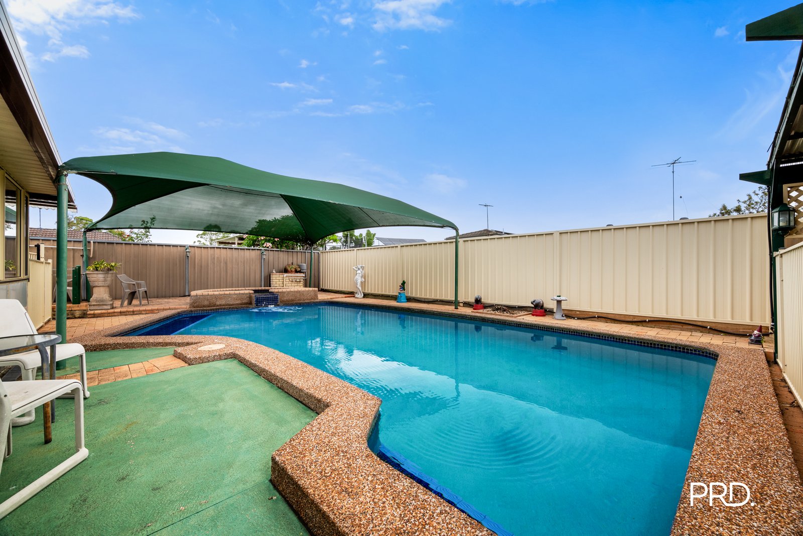 13 Grange Crescent CAMBRIDGE GARDENS 13