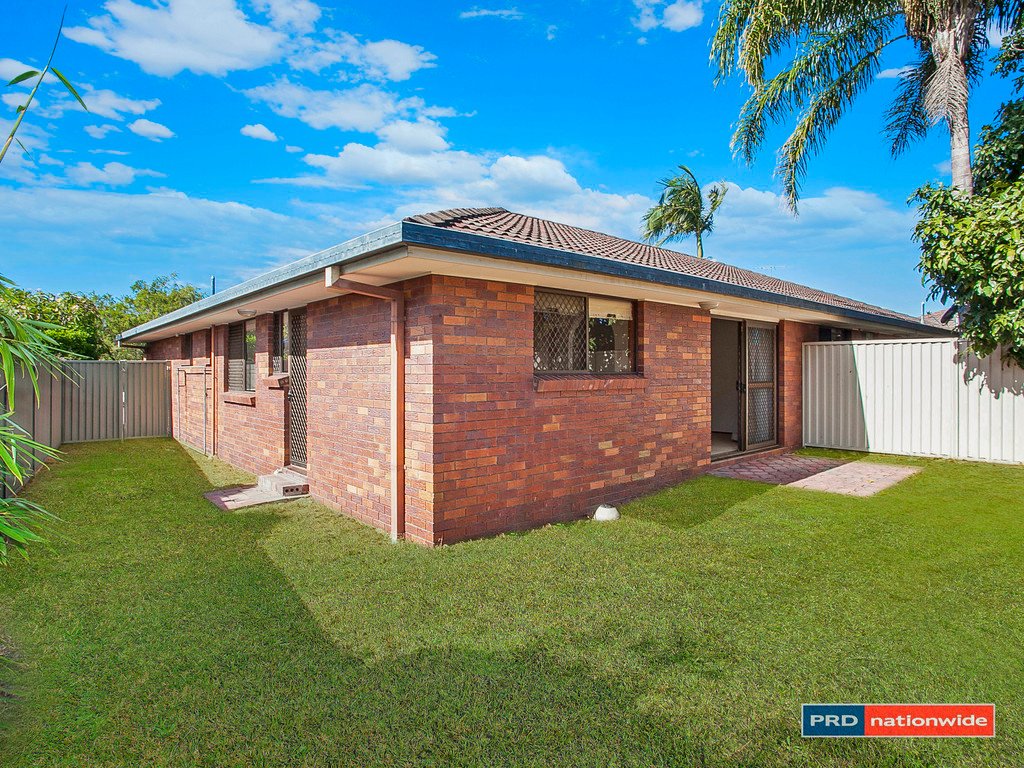 1/3 Greenleaf Close BURLEIGH WATERS 8