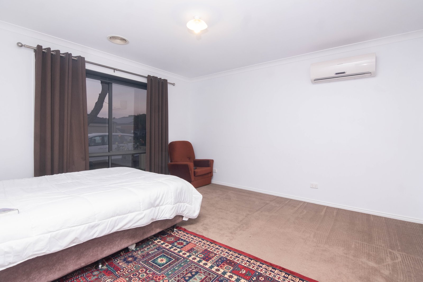 13 Greybox Way KIALLA 9