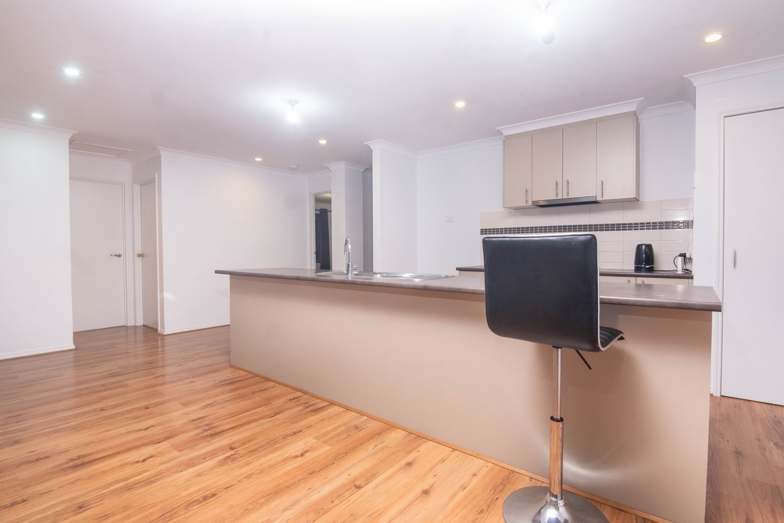 13 Greybox Way KIALLA 6