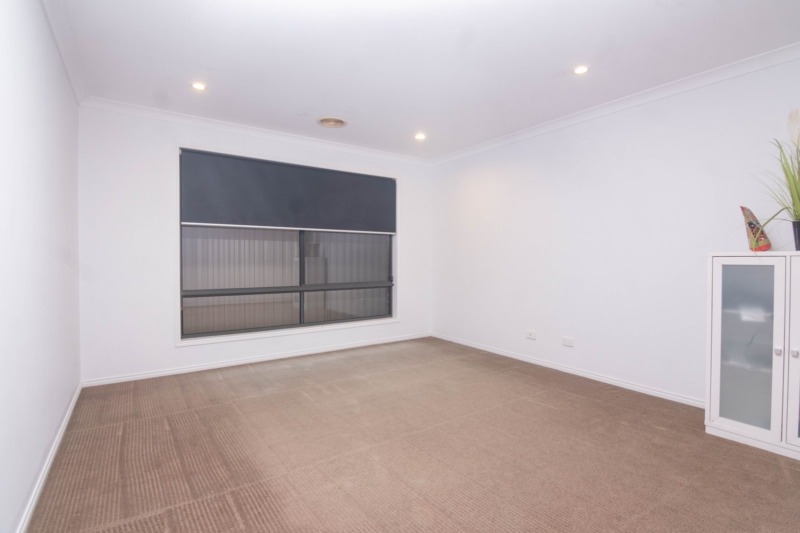 13 Greybox Way KIALLA 8