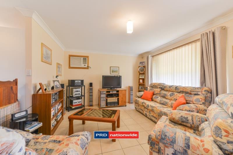 13 Hamilton Court TAMWORTH 4