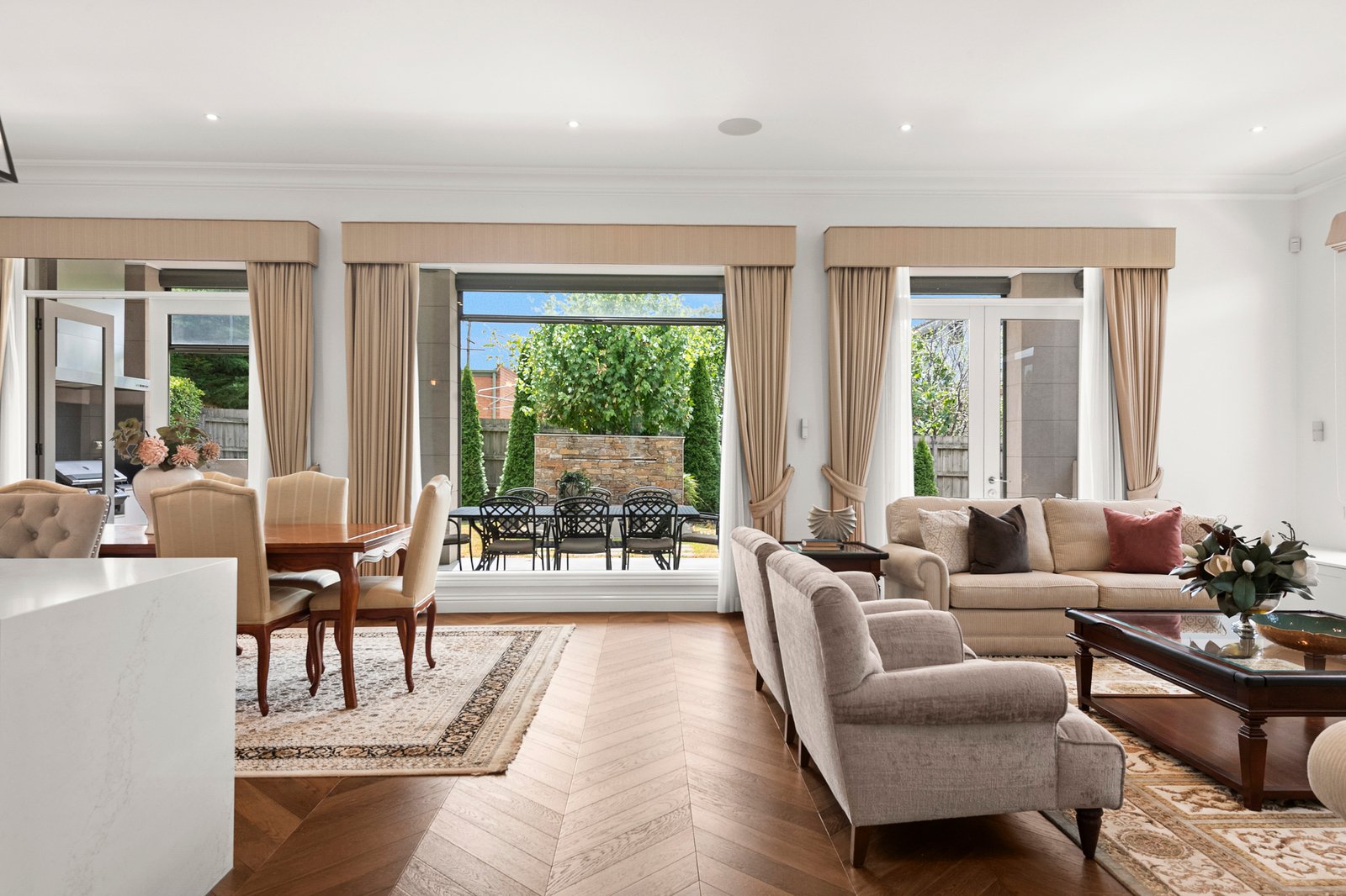 13 Hampshire Road, Doncaster, 3108