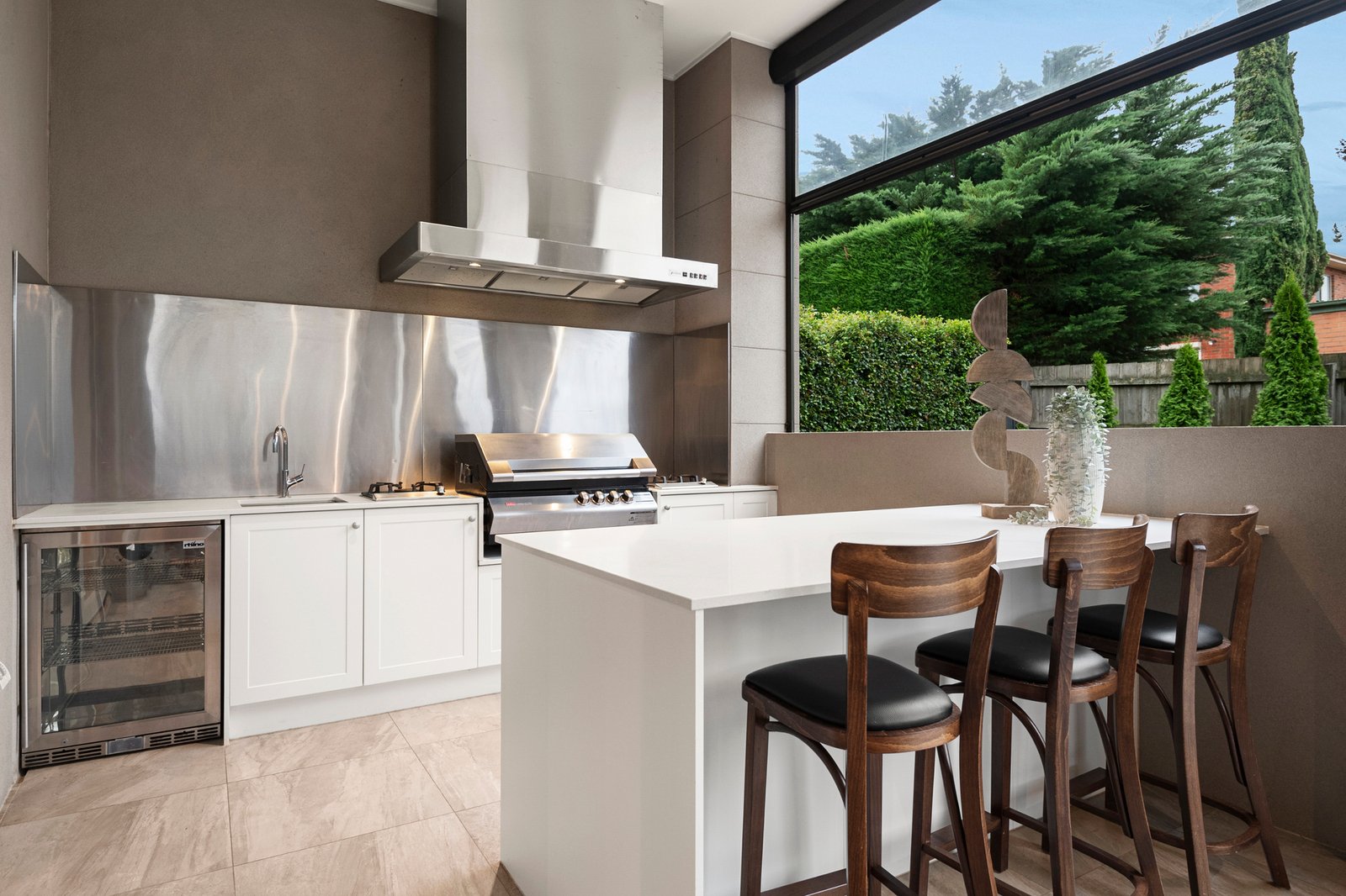 13 Hampshire Road, Doncaster, 3108