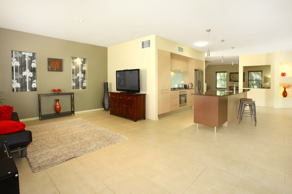 1/3 Harcourt Crescent SOUTHPORT 9