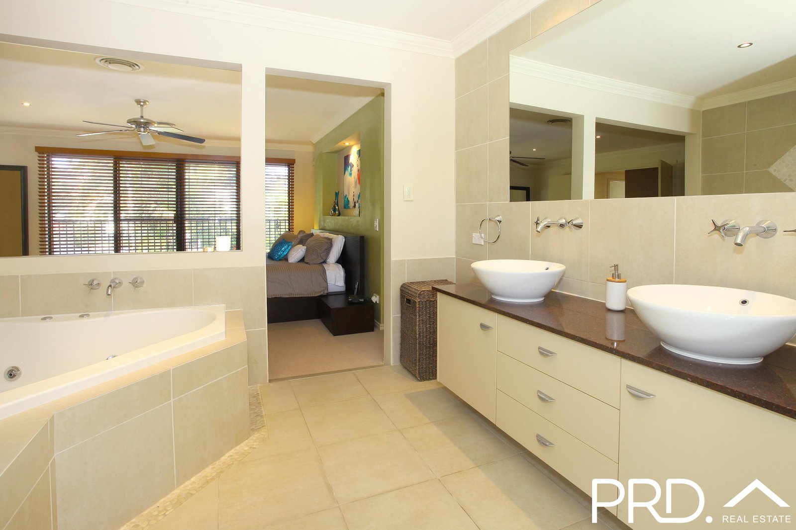 1/3 Harcourt Crescent SOUTHPORT 4