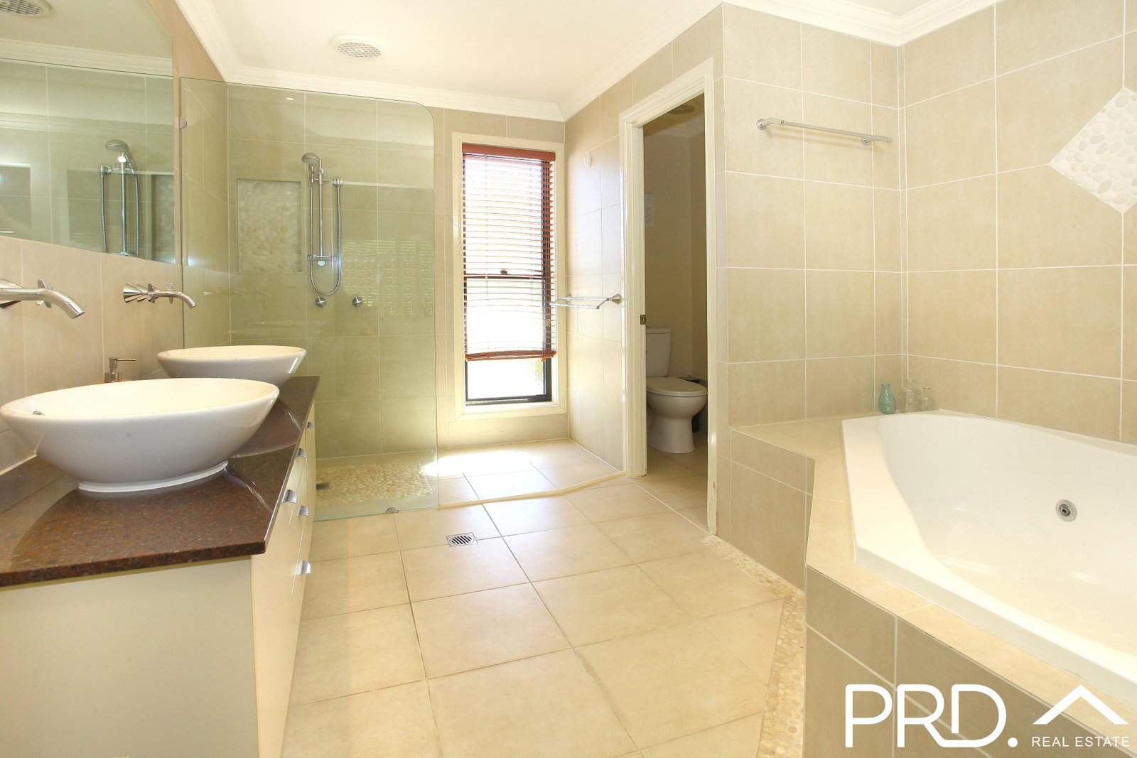 1/3 Harcourt Crescent SOUTHPORT 16
