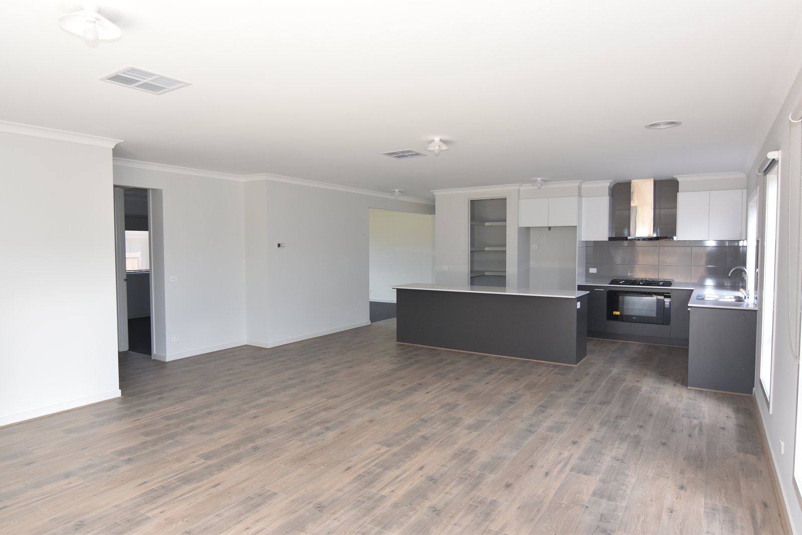 Gallery: 13 Harold Mews