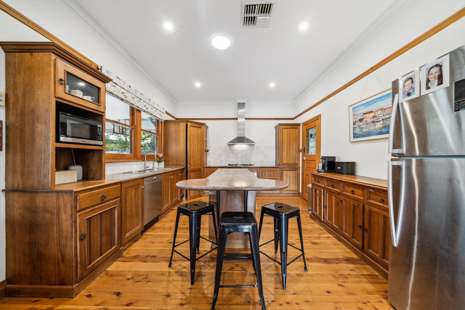 13 Hely Avenue TURVEY PARK 3