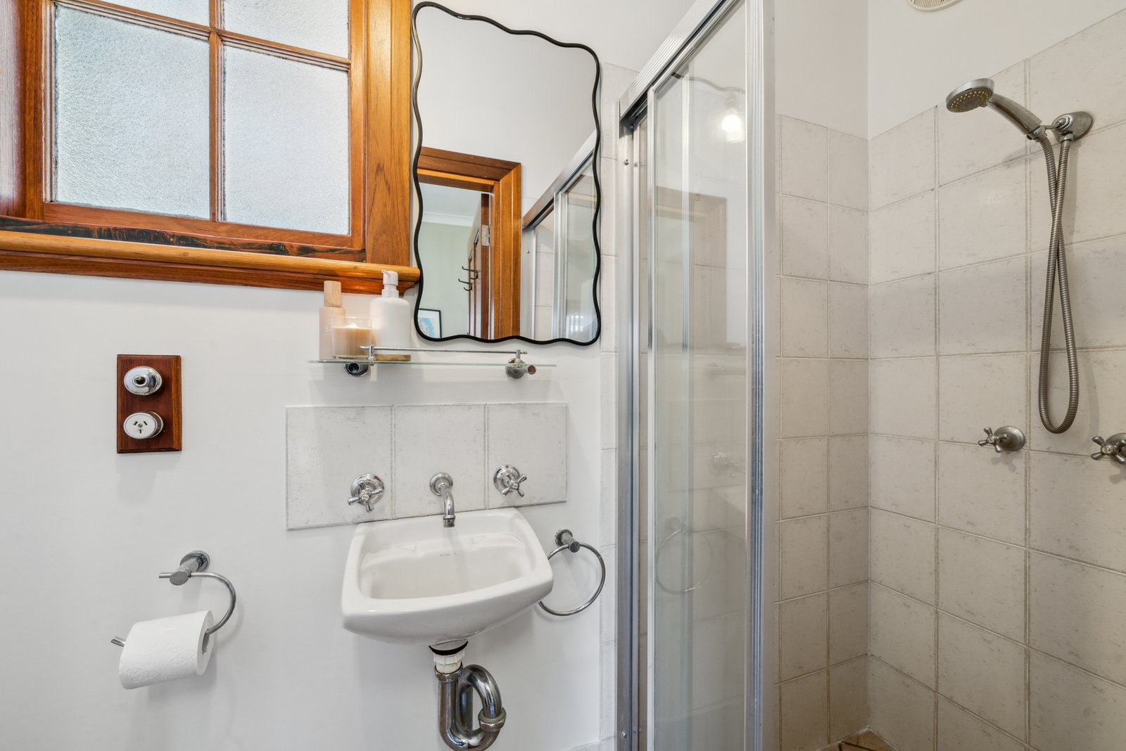 13 Hely Avenue TURVEY PARK 11