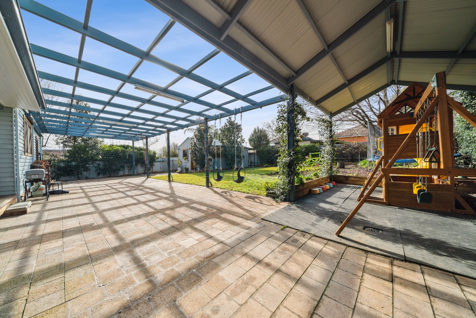 13 Hely Avenue TURVEY PARK 16