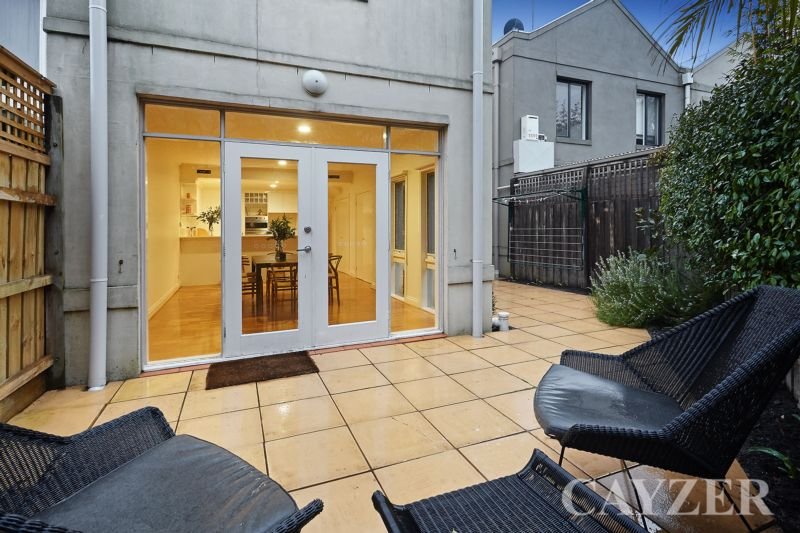 Gallery: 13 Henderson Street