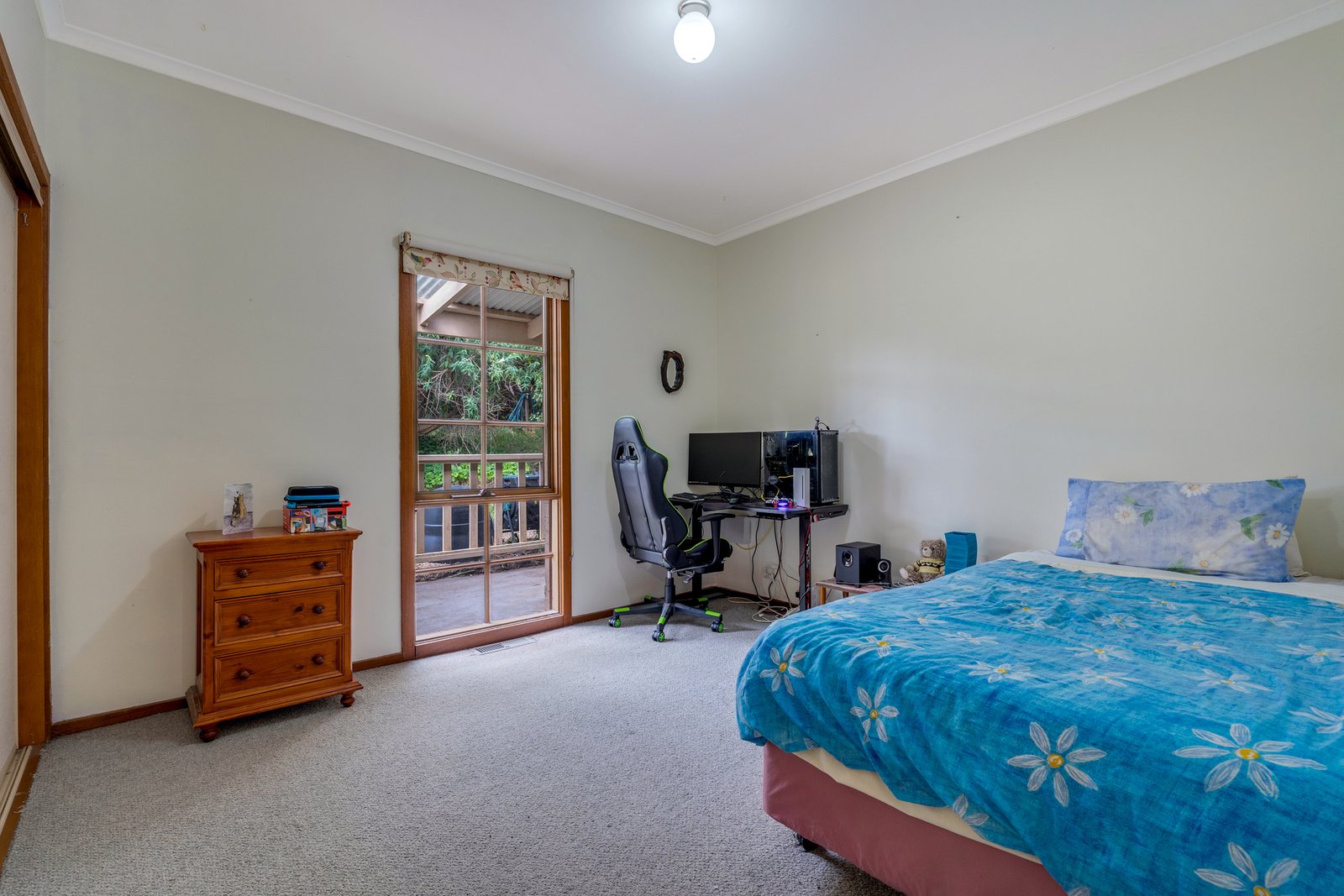 Real Estate and Property in 13 Heron Street, Woodend, VIC