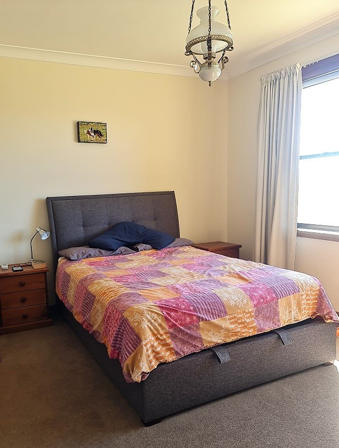 13 Highland Avenue TUMUT 6
